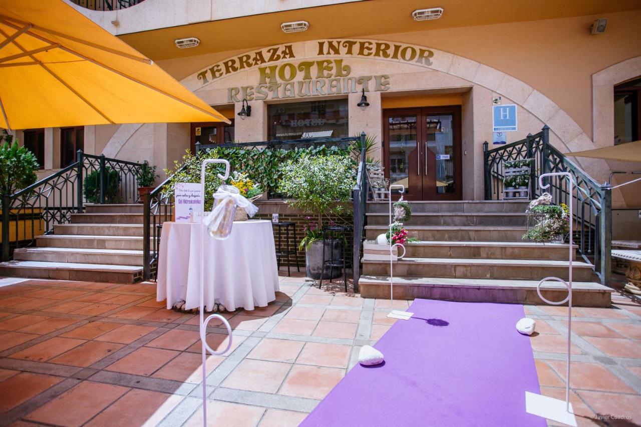 Hotel Avenida Beas de Segura Zewnętrze zdjęcie