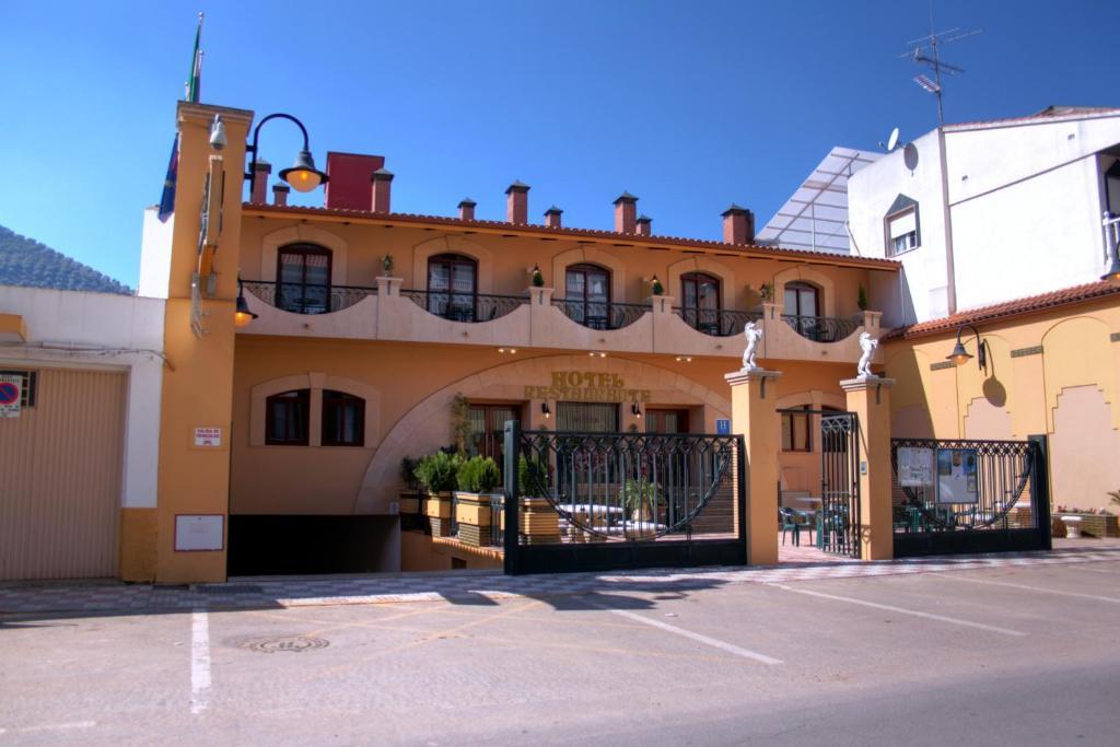 Hotel Avenida Beas de Segura Zewnętrze zdjęcie
